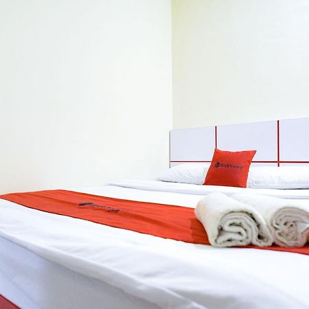 فندق Reddoorz At Buah Batu 5 باندونج المظهر الخارجي الصورة