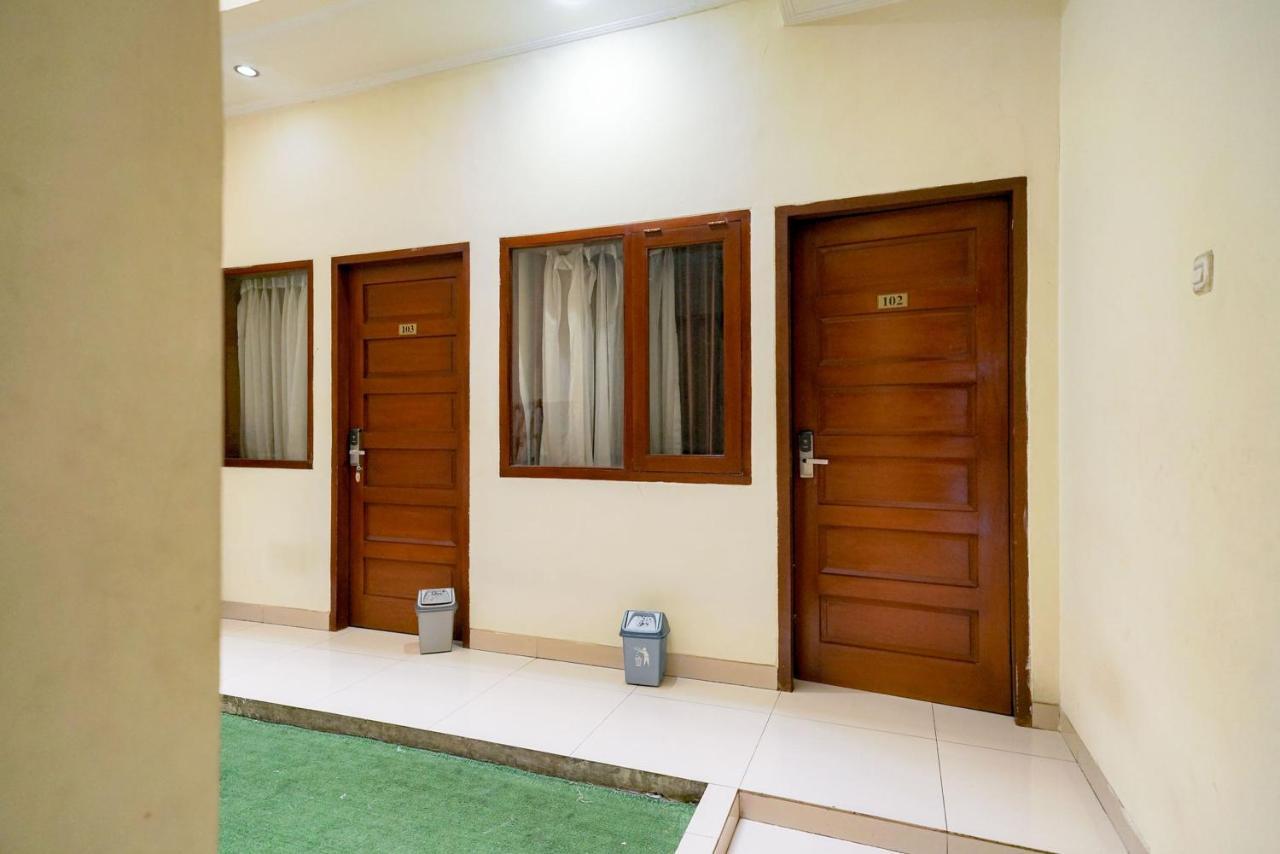 فندق Reddoorz At Buah Batu 5 باندونج المظهر الخارجي الصورة