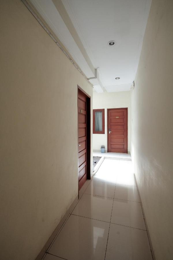 فندق Reddoorz At Buah Batu 5 باندونج المظهر الخارجي الصورة